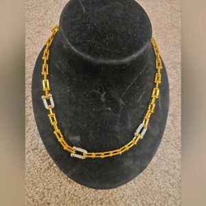21kgp Dubai Jewelry - Elegant Gold and Silver Necklace